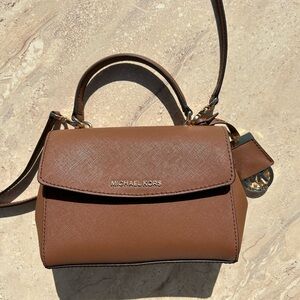 Brown michael kors purse